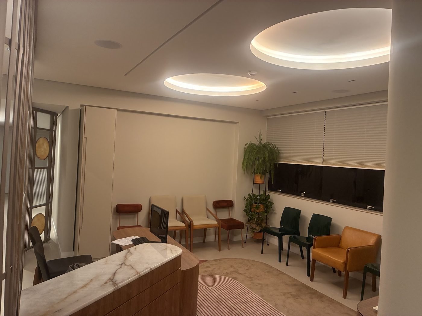 Recepção do consultório da Dra. Raquel Vassão, na Savassi, em Belo Horizonte